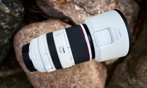 Najlepszy obiektyw Canon dla amatora – jak wybrać i uniknąć błędów