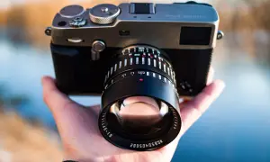 Jasny obiektyw: Rewelacyjny sojusznik czy droga pomyłka fotografa?