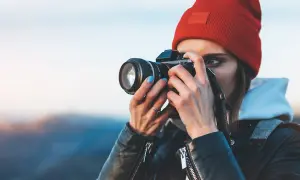 Profesjonalne zdjęcia w plenerze: jaki obiektyw wybrać na wyjątkową sesję