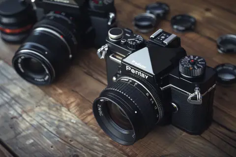 Test aparatu Pentax 645: Zalety, wady i opinie użytkowników
