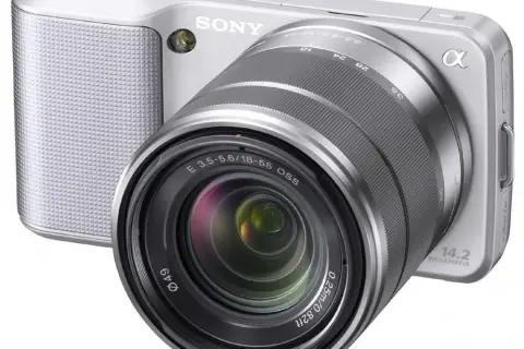 Sony NEX 3: Zalety, wady i opinie użytkowników aparatu Sony NEX 3