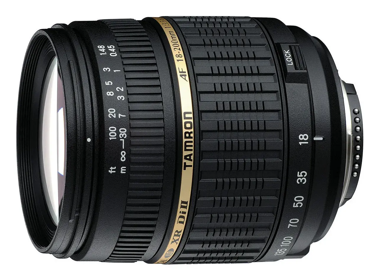 Obiektyw 18-200 Sigma czy Tamron – który wybrać i uniknąć błędów? Porównanie i opinie