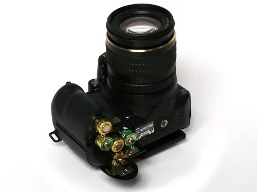 Zdjęcie Historia Fuji FinePix S9600: Kluczowe cechy i recenzje użytkowników