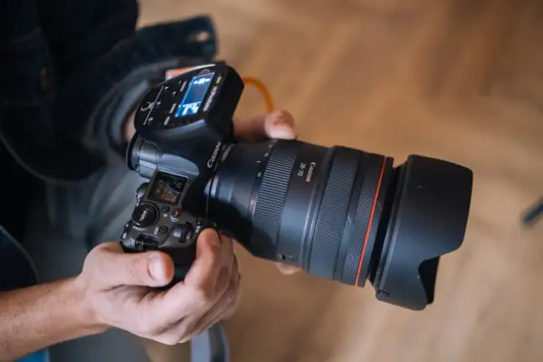 Jaki obiektyw kupić? Sekrety wyboru idealnego sprzętu dla fotografów