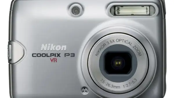 Jak wyłączyć lampę błyskową w aparacie Nikon – proste kroki dla każdego modelu